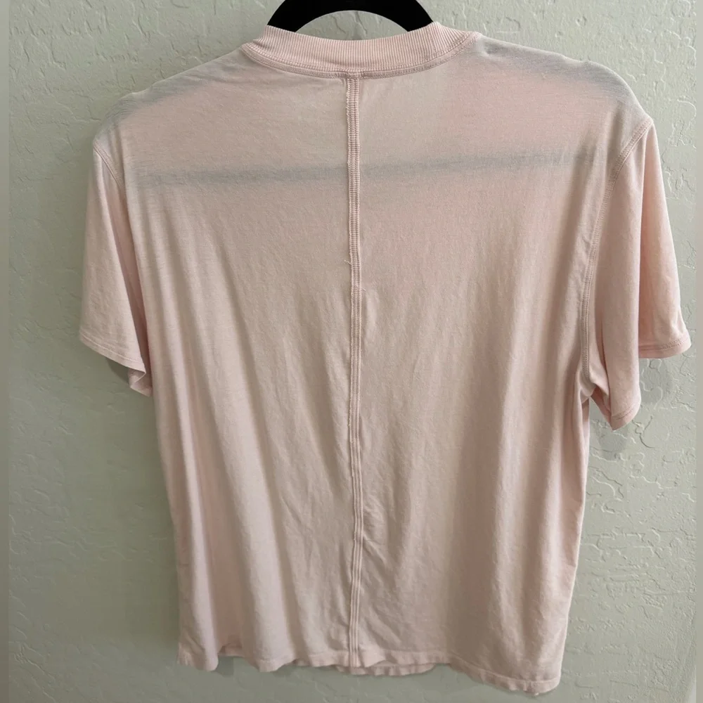 Lululemon All Yours Graphic T-Shirt Pink Mist Size 6 Logo Tee - Picture 3 of 4